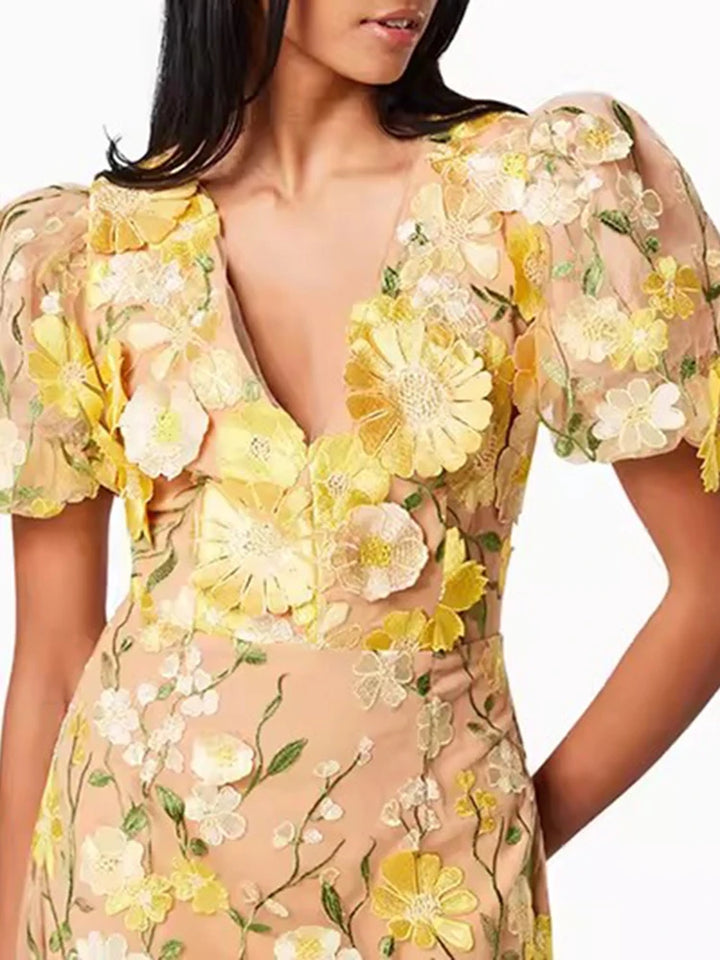 Elegant Embroidered Flower Bubble Sleeve Dress