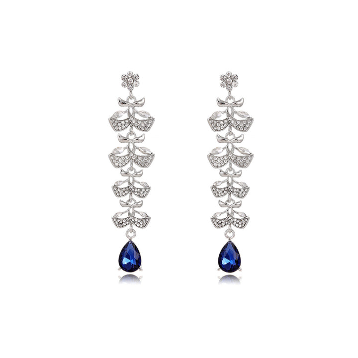 Temperament Diamond Leaf Fringed Earrings