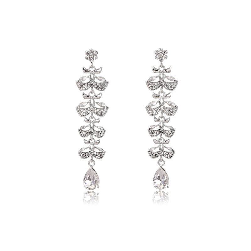 Temperament Diamond Leaf Fringed Earrings