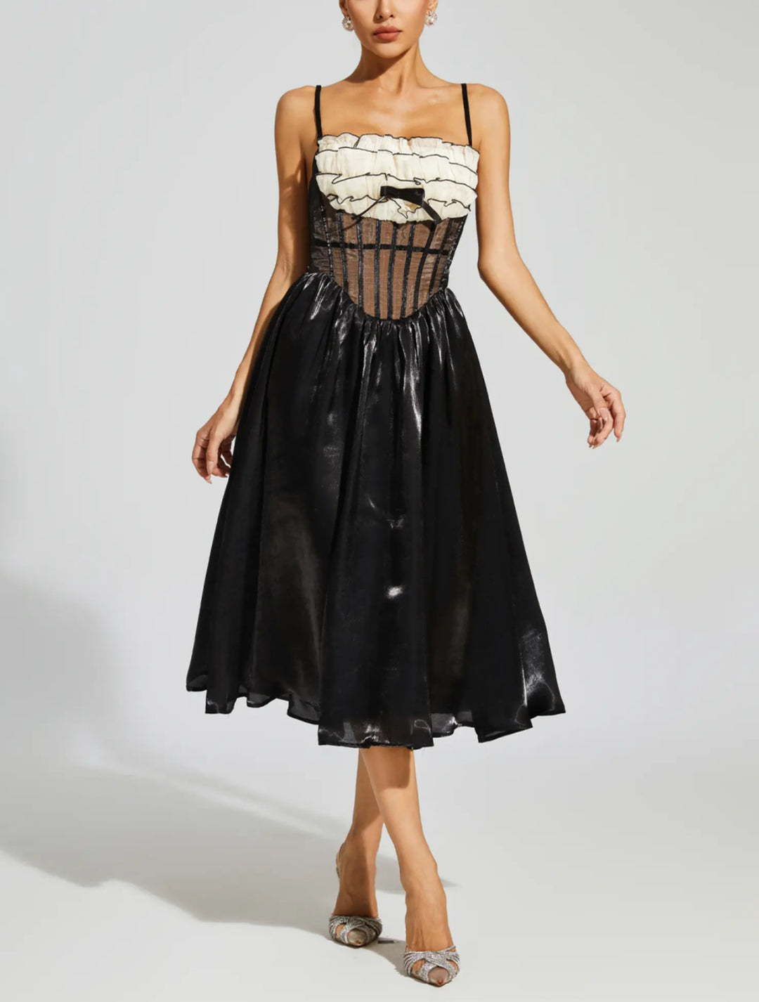 Temperament Lace Suspender Dress