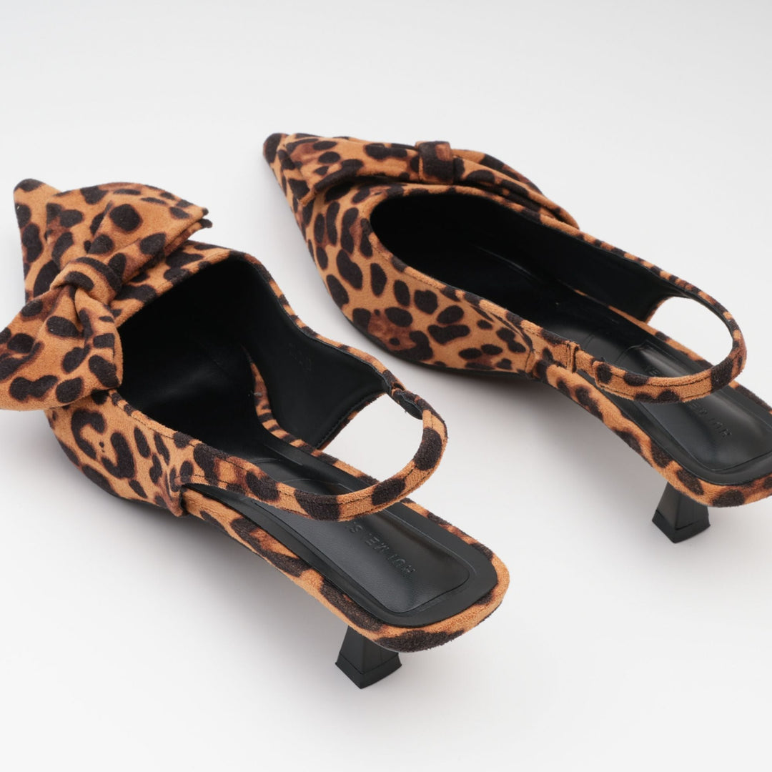 Leopard Bow Pointed Sandals