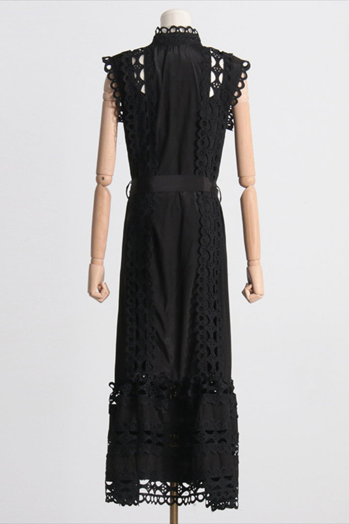 Kennedi Black Sleeveless Hollow Maxi Dress