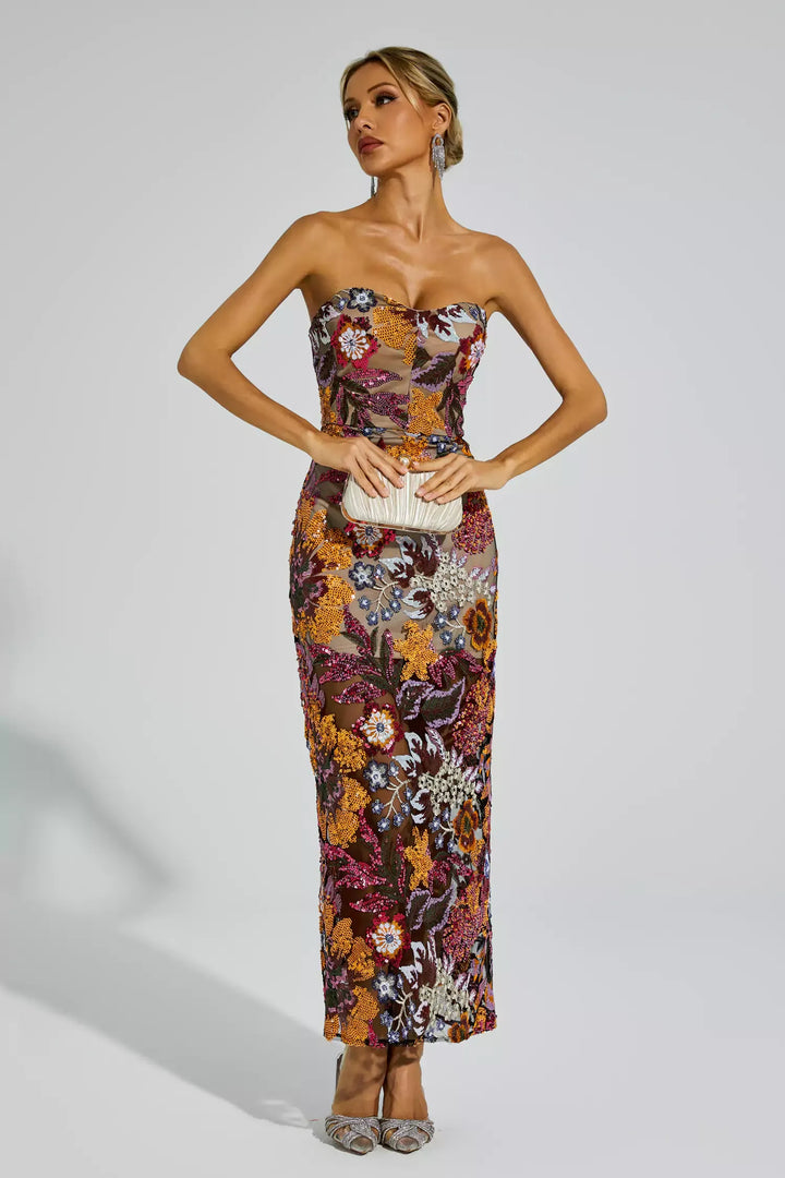 Leanna – Maxi Dress with Red Floral Embroidery