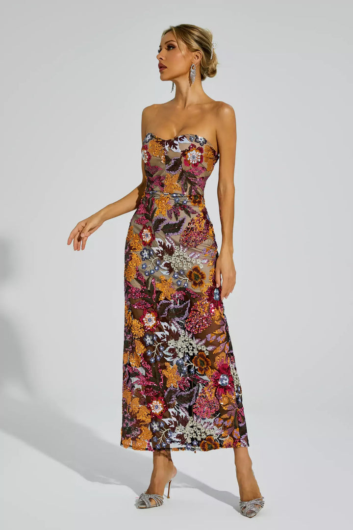 Leanna – Maxi Dress with Red Floral Embroidery