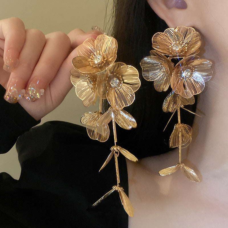 Diamond Flower Fringed Earrings