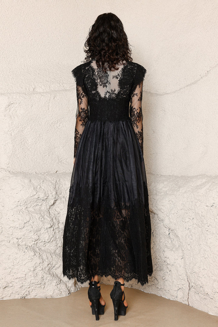 Black Tate Long Sleeves Lace Midi Dress