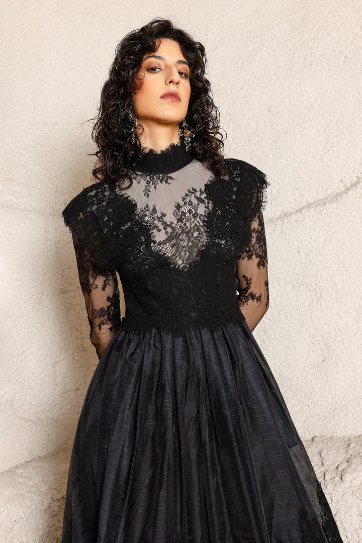 Black Tate Long Sleeves Lace Midi Dress