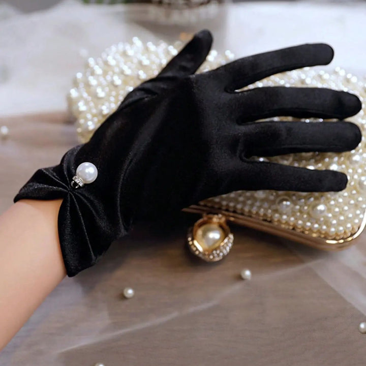 Pearl Velvet Short Gloves